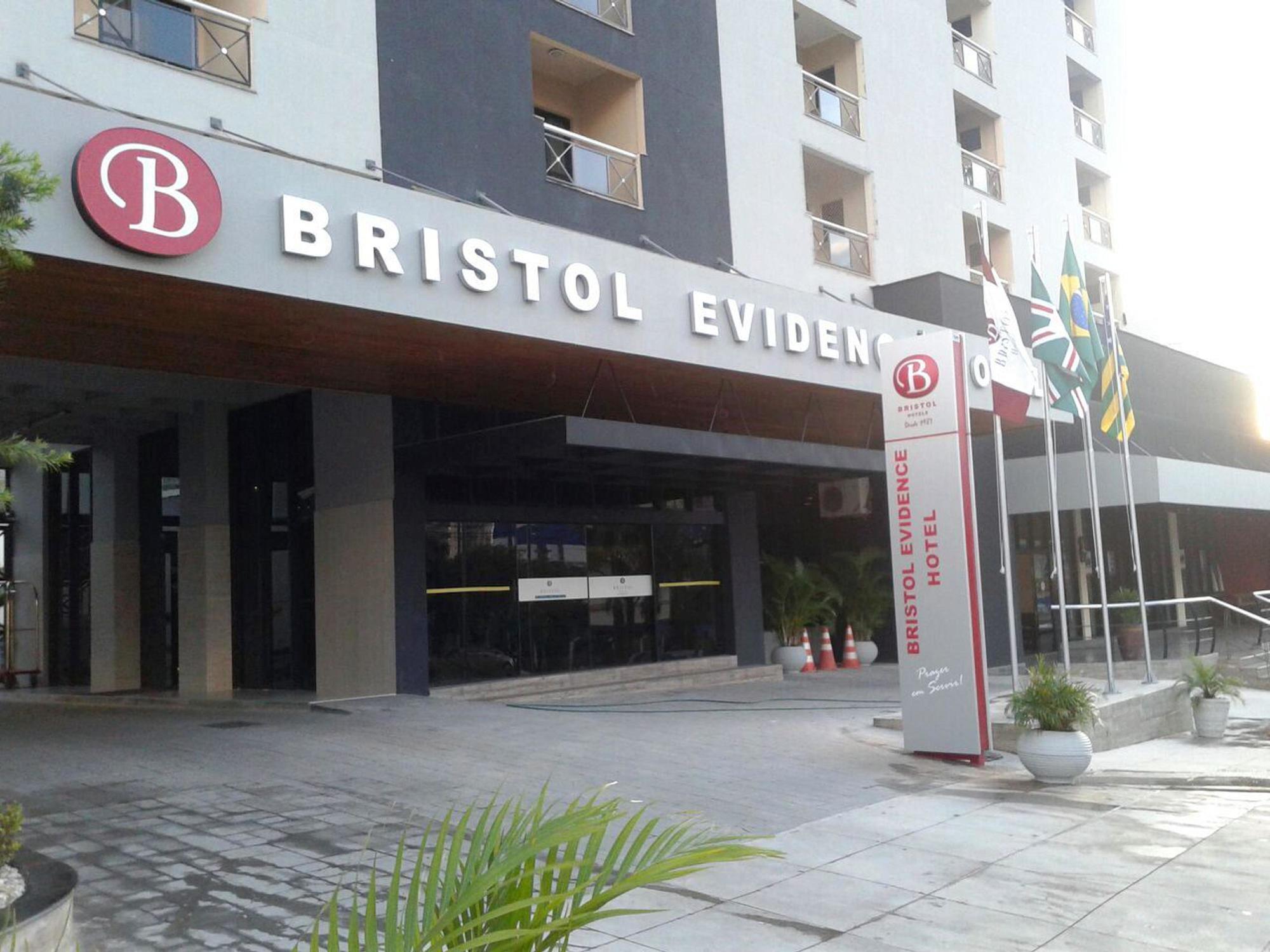 Bristol Evidence Hotel Goiania Bagian luar foto